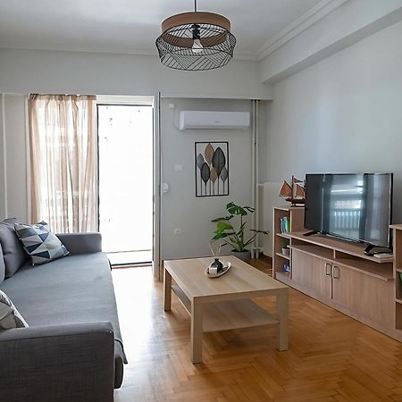 Entire Apt, 3Rd Floor, 1 Bedroom Ateny Zewnętrze zdjęcie