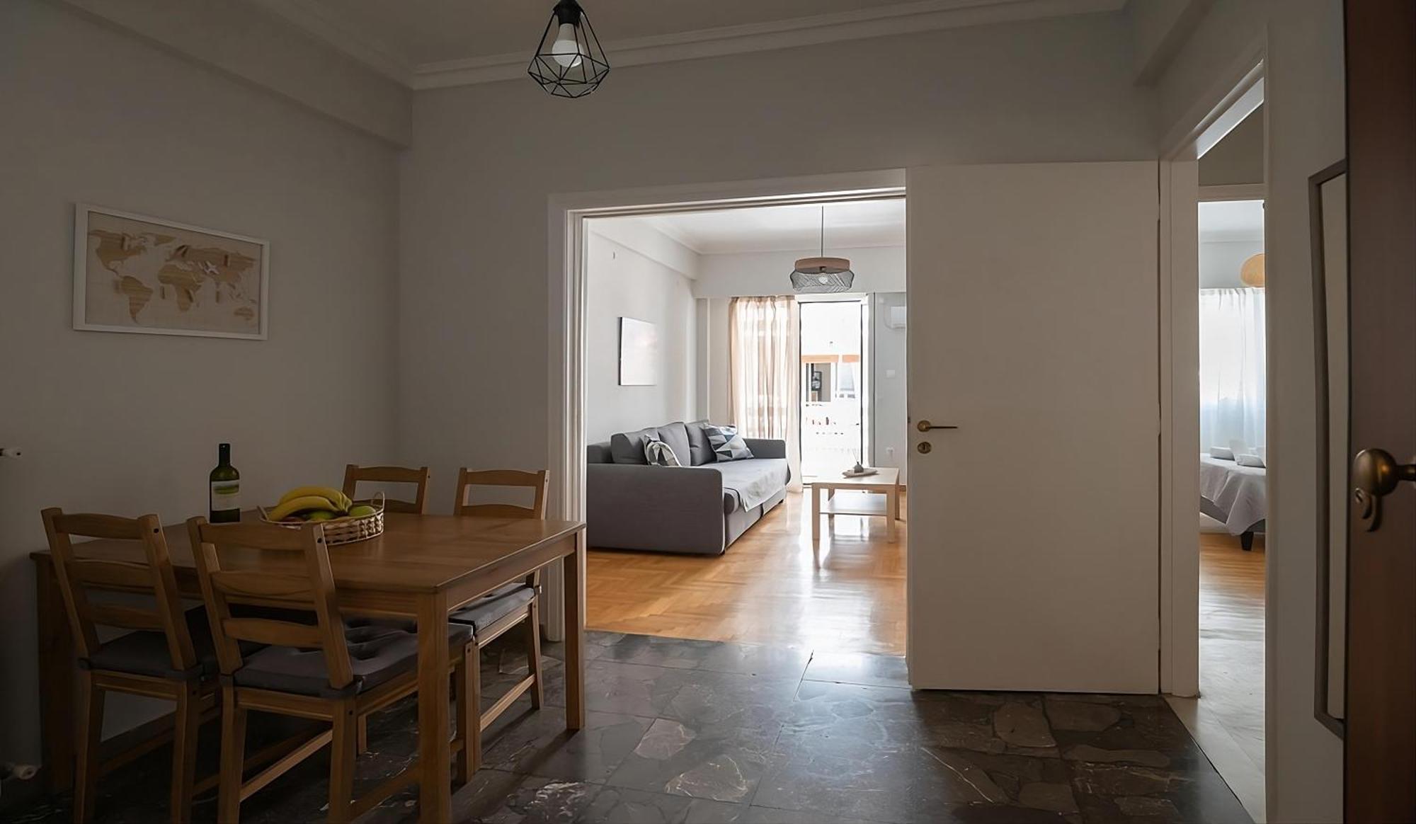 Entire Apt, 3Rd Floor, 1 Bedroom Ateny Zewnętrze zdjęcie